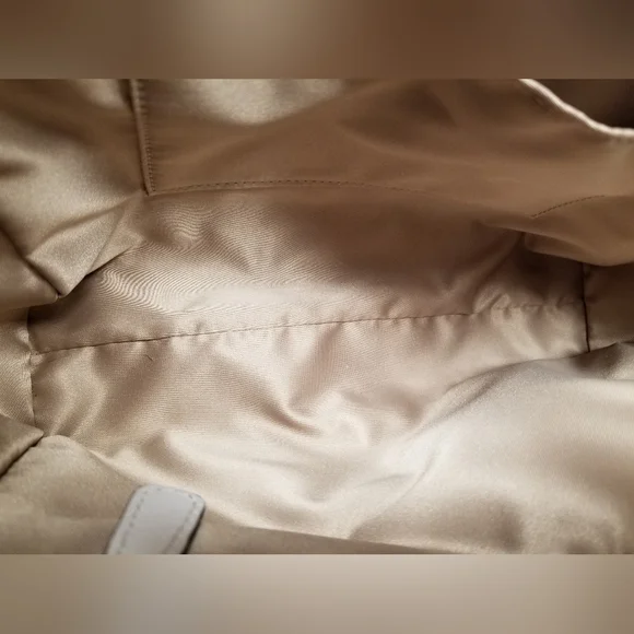 Used Twice - Excellent condition - Coach - Small White / Tan purse - Picture 7 of 7